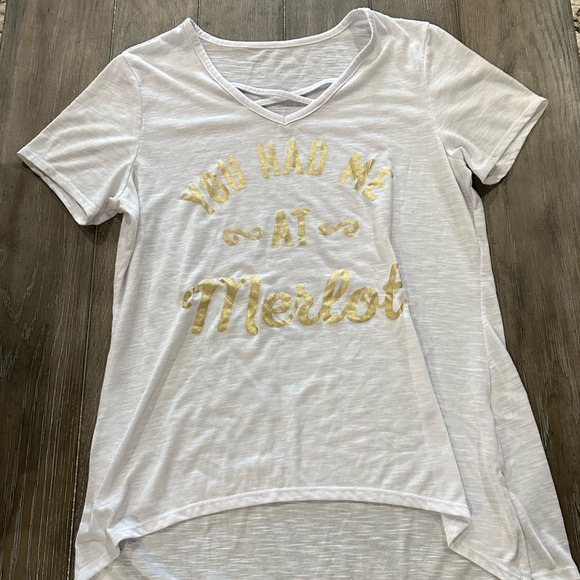 Signature Studio Tee - Picture 2 of 5